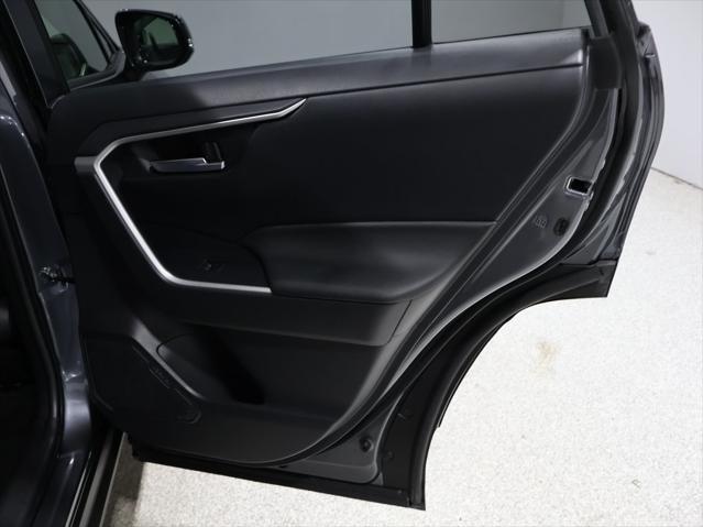 Photo of 2025 Magnetic Gray Metallic Toyota RAV4 Hybrid