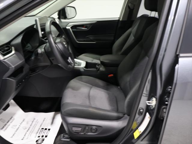 Photo of 2025 Magnetic Gray Metallic Toyota RAV4 Hybrid