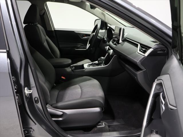 Photo of 2025 Magnetic Gray Metallic Toyota RAV4 Hybrid
