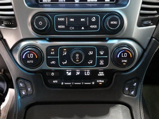 Photo of 2016 Silver Ice Metallic Chevrolet Suburban
