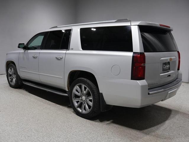 Photo of 2016 Silver Ice Metallic Chevrolet Suburban
