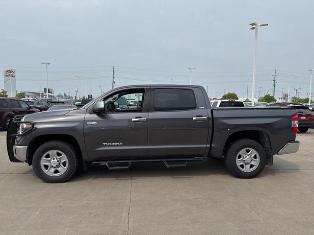 Photo of 2019 Magnetic Gray Metallic Toyota Tundra