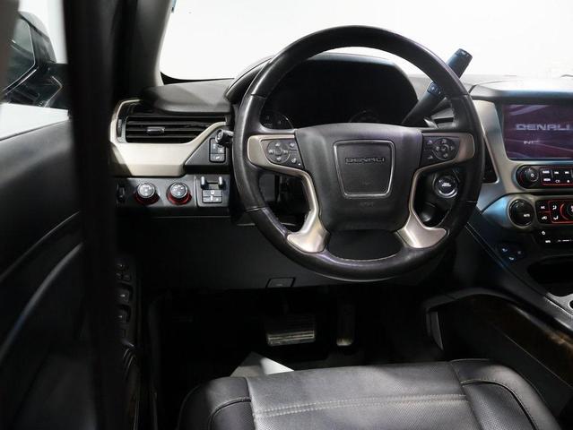 Photo of 2015 Onyx Black GMC Yukon