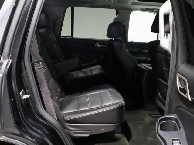 Photo of 2015 Onyx Black GMC Yukon