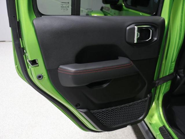Photo of 2025 Mojito Clearcoat Jeep Wrangler