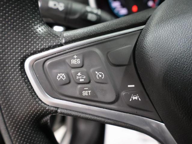 Photo of 2023 Summit White Chevrolet Malibu