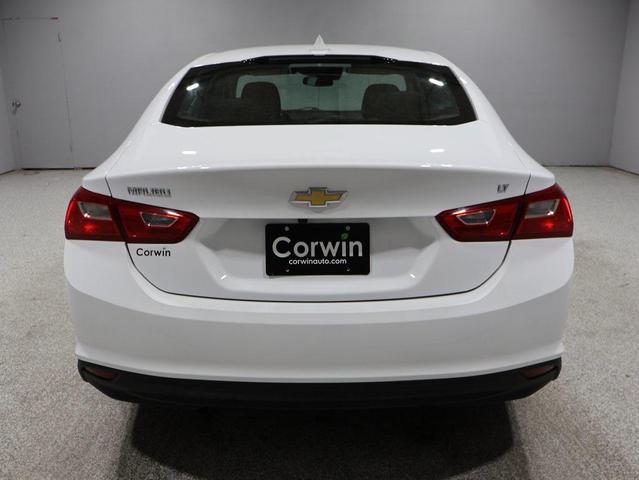 Photo of 2023 Summit White Chevrolet Malibu