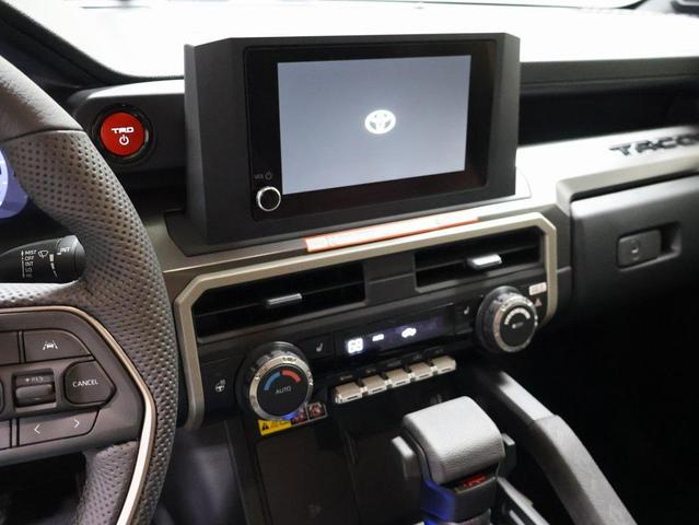 Photo of 2025 Ice Cap Toyota Tacoma