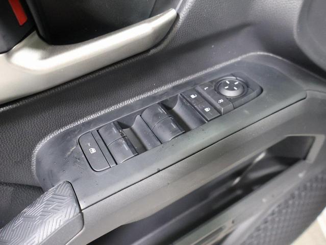 Photo of 2025 Ice Cap Toyota Tacoma