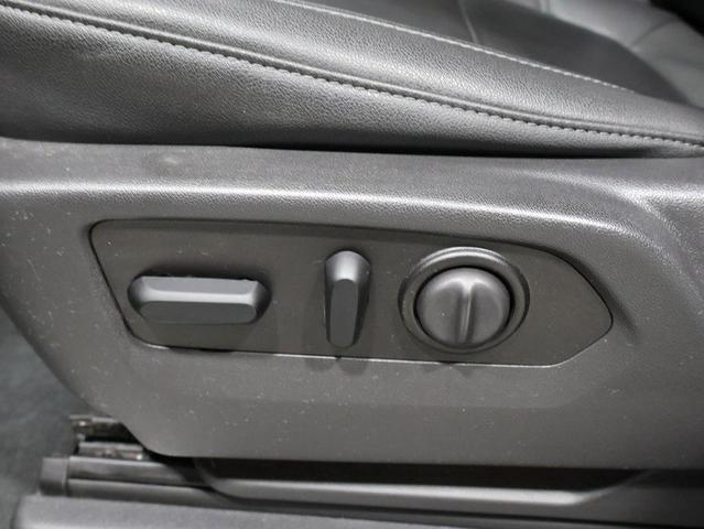 Photo of 2021 Silver Ice Metallic Chevrolet Silverado 1500