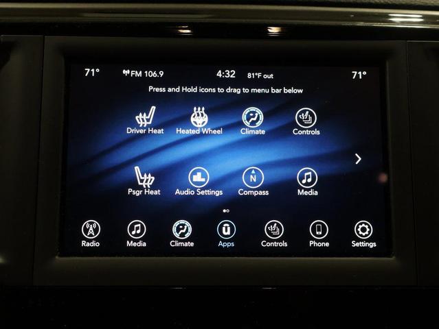 Photo of 2020 Granite Crystal Metallic Clearcoat Chrysler Pacifica