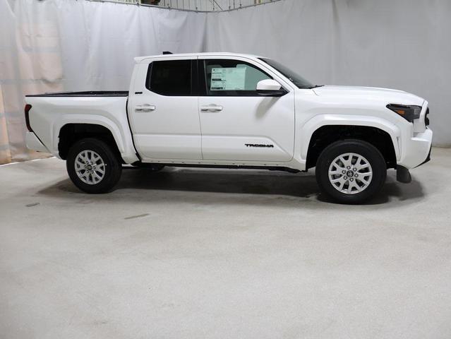 Photo of 2025 Ice Cap Toyota Tacoma