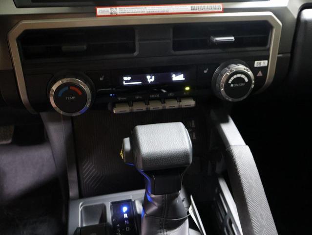Photo of 2025 Blue Crush Metallic Toyota Tacoma
