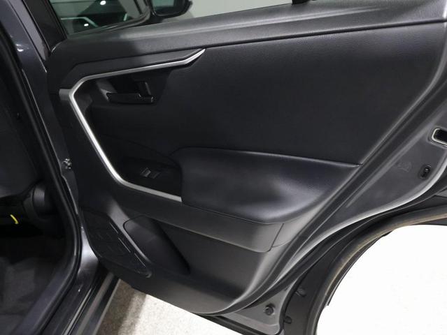 Photo of 2022 Magnetic Gray Metallic Toyota RAV4 Hybrid