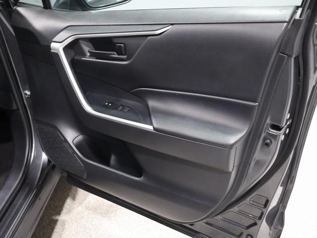 Photo of 2022 Magnetic Gray Metallic Toyota RAV4 Hybrid