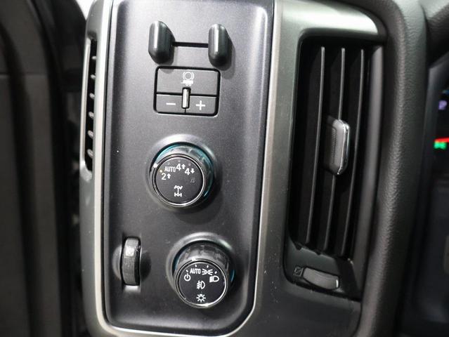 Photo of 2018 Black Chevrolet Silverado 1500
