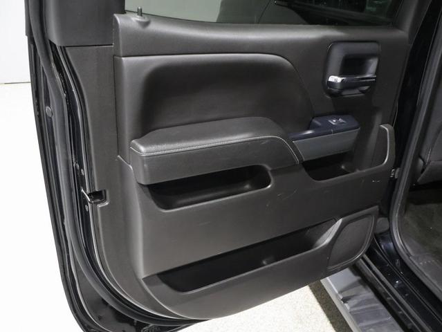 Photo of 2018 Black Chevrolet Silverado 1500