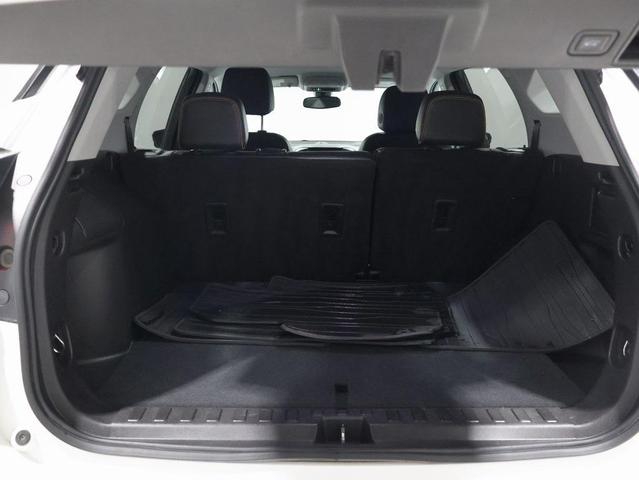 Photo of 2024 Summit White GMC Terrain