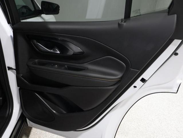 Photo of 2024 Summit White GMC Terrain