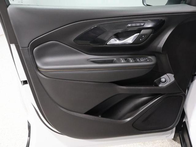 Photo of 2024 Summit White GMC Terrain