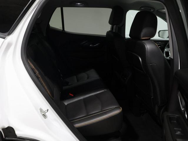 Photo of 2024 Summit White GMC Terrain
