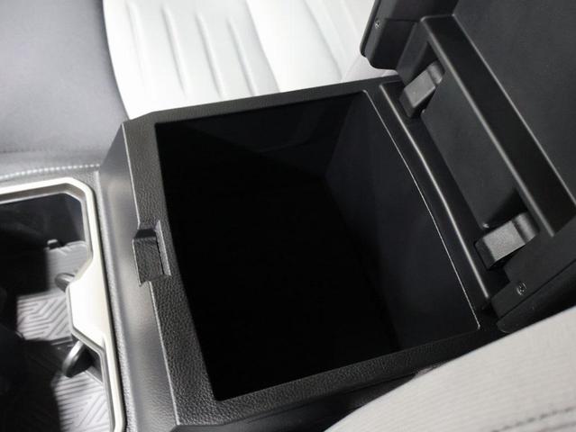 Photo of 2025 Wind Chill Pearl Toyota Tacoma