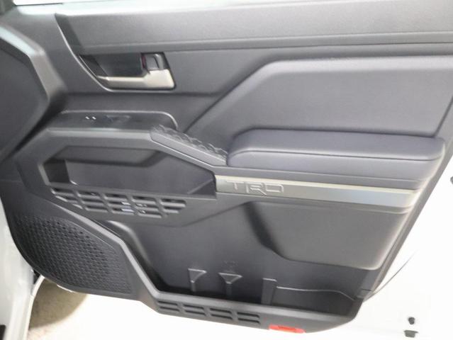 Photo of 2025 Wind Chill Pearl Toyota Tacoma