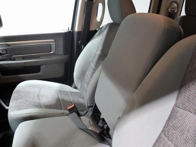 Photo of 2017 Bright Silver Metallic Clearcoat RAM 1500