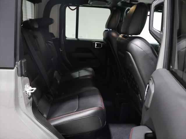 Photo of 2023 Sting-Gray Clearcoat Jeep Gladiator
