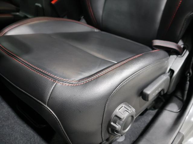 Photo of 2023 Sting-Gray Clearcoat Jeep Gladiator
