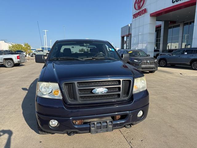Photo of 2006 True Blue Clearcoat Metallic Ford F-150