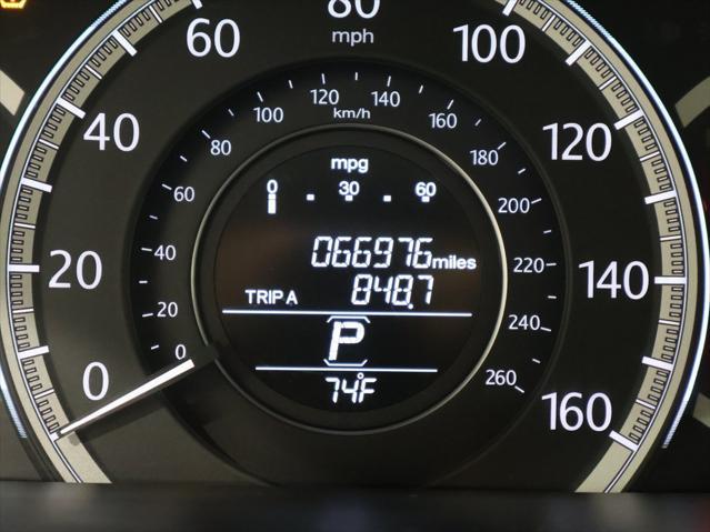 Photo of 2014 White Orchid Pearl Honda Accord