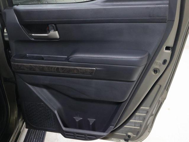 Photo of 2025 Bronze Oxide Toyota Tacoma