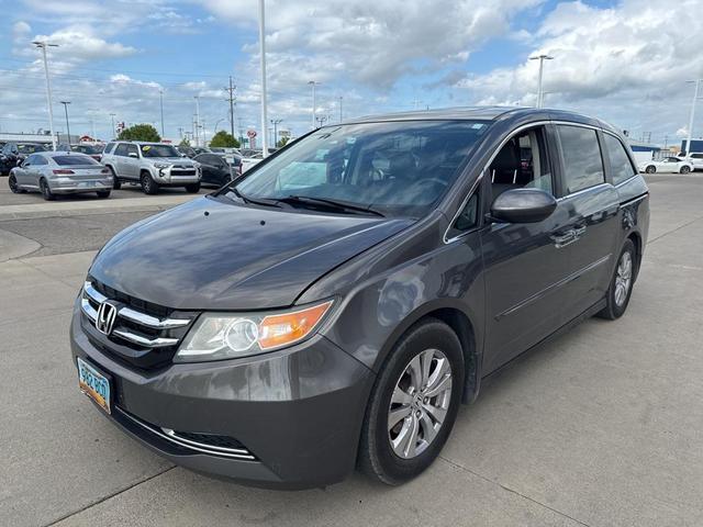 Photo of 2014 Modern Steel Metallic Honda Odyssey