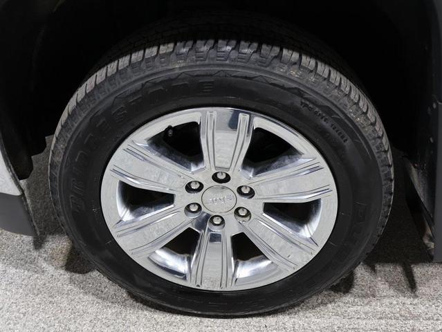 Photo of 2018 Summit White GMC Sierra 1500