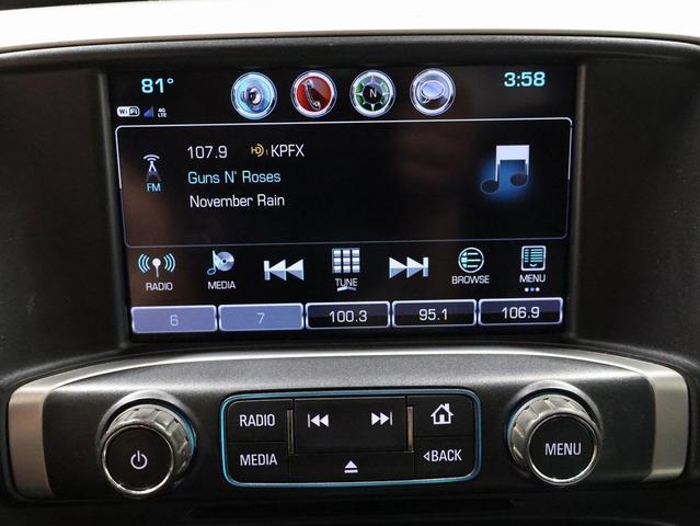 Photo of 2018 Summit White GMC Sierra 1500