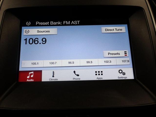 Photo of 2018 Ingot Silver Ford Edge