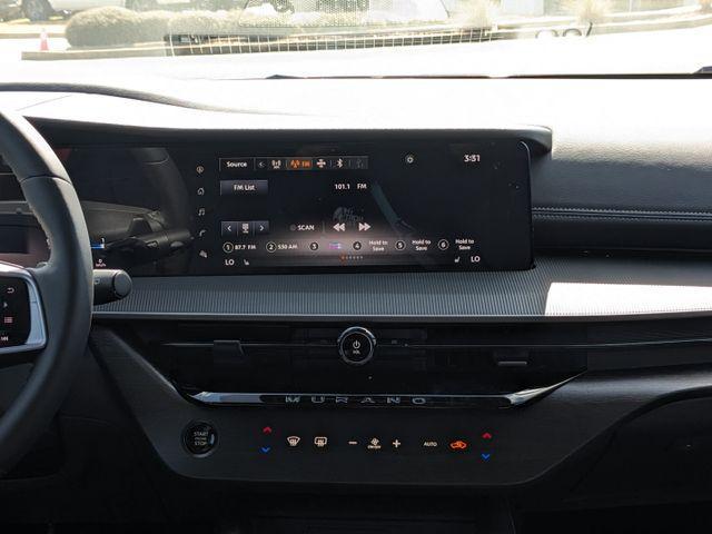 Photo of 2025 Black Nissan Murano
