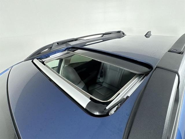 Photo of 2022 Abyss Blue Pearl Subaru Outback