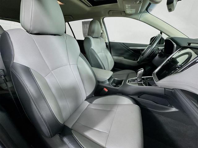 Photo of 2022 Abyss Blue Pearl Subaru Outback