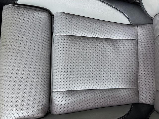 Photo of 2022 Abyss Blue Pearl Subaru Outback