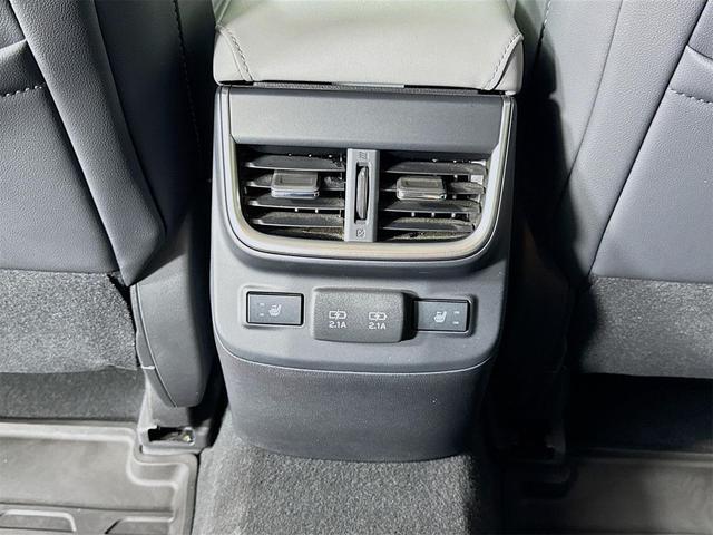 Photo of 2022 Abyss Blue Pearl Subaru Outback