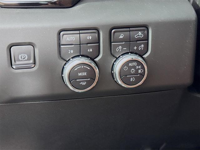 Photo of 2025 Onyx Black GMC Sierra 1500