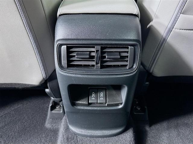 Photo of 2021 Lunar Silver Metallic Honda CR-V