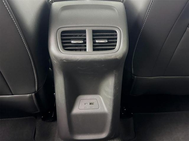 Photo of 2025 Smokey Amethyst Metallic Buick Envision