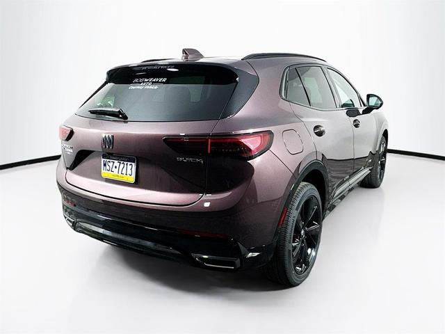 Photo of 2025 Smokey Amethyst Metallic Buick Envision
