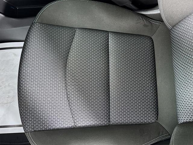 Photo of 2024 Summit White GMC Terrain