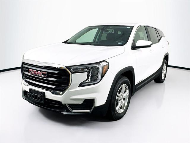 Photo of 2024 Summit White GMC Terrain