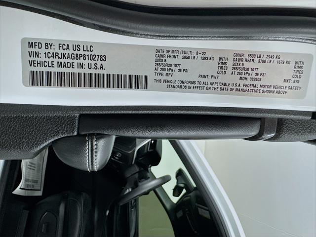 Photo of 2023 Bright White Clearcoat Jeep Grand Cherokee L