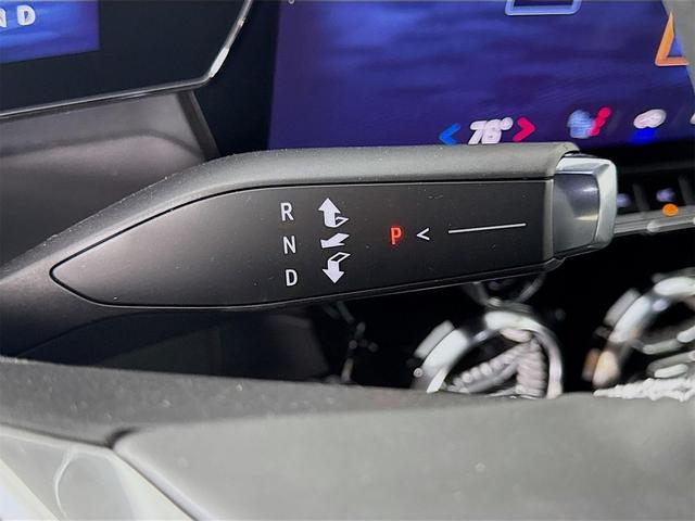 Photo of 2025 Riptide Blue Metallic Chevrolet Blazer EV